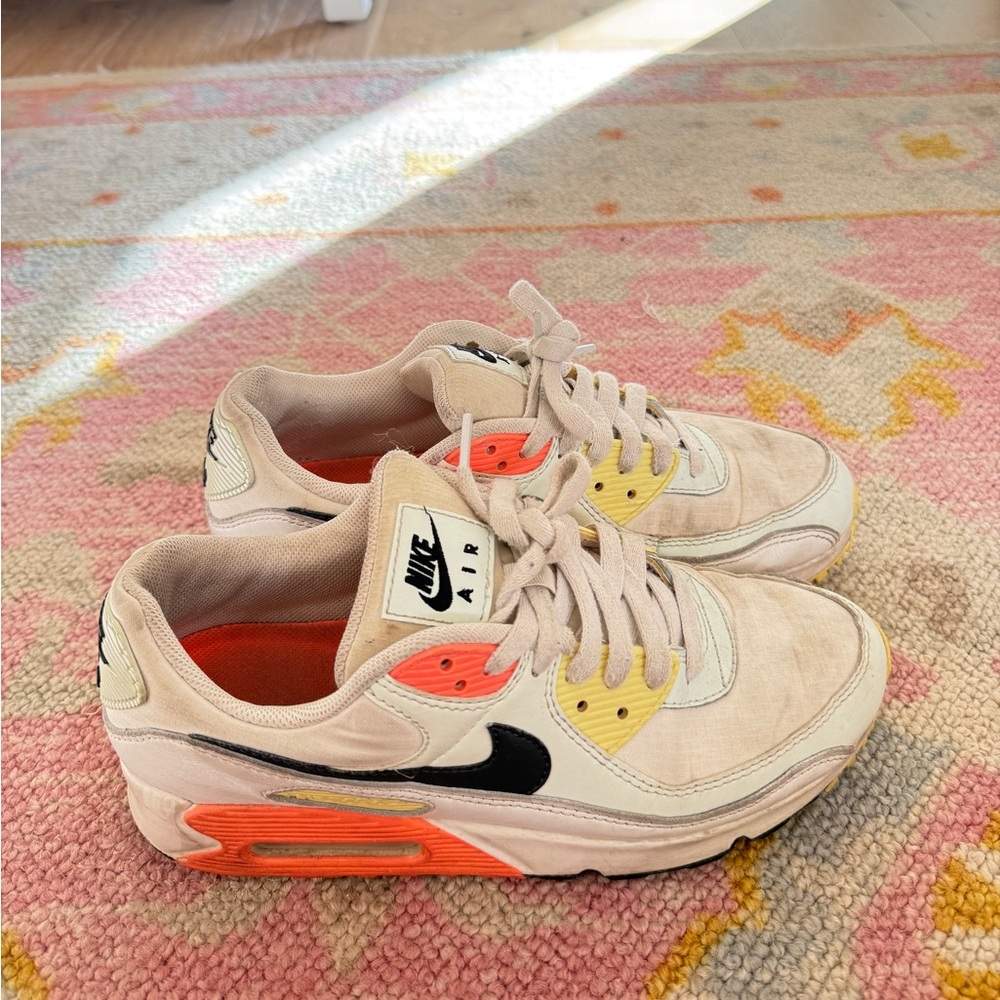 Nike air